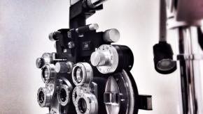 eye.exam_.equip_.jpg