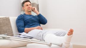 fracture.leg_.disabled.jpg