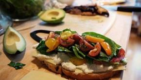 mediterraneansandwich-498379__180.jpg